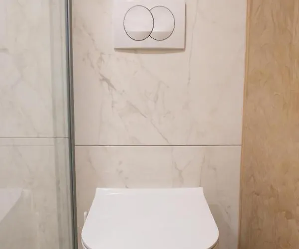 Crystal ماكارسكا