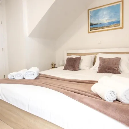 Crystal 마카르스카