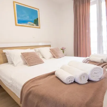 Crystal Lägenhet Makarska